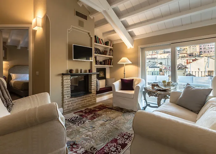 Гостевой дом Palazzo Dessy Historic House Кальяри