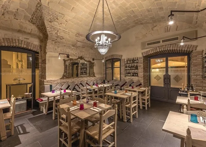 Palazzo Dessy Historic House Гостевой дом Кальяри